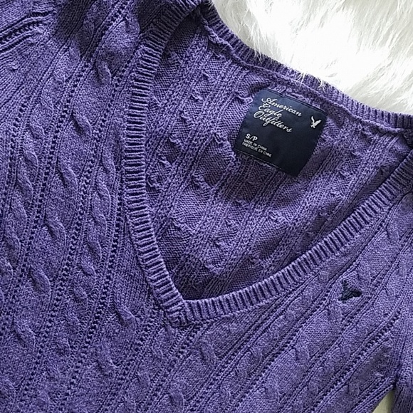 American Eagle Outfitters Long Sleeve - Picture 2 of 3